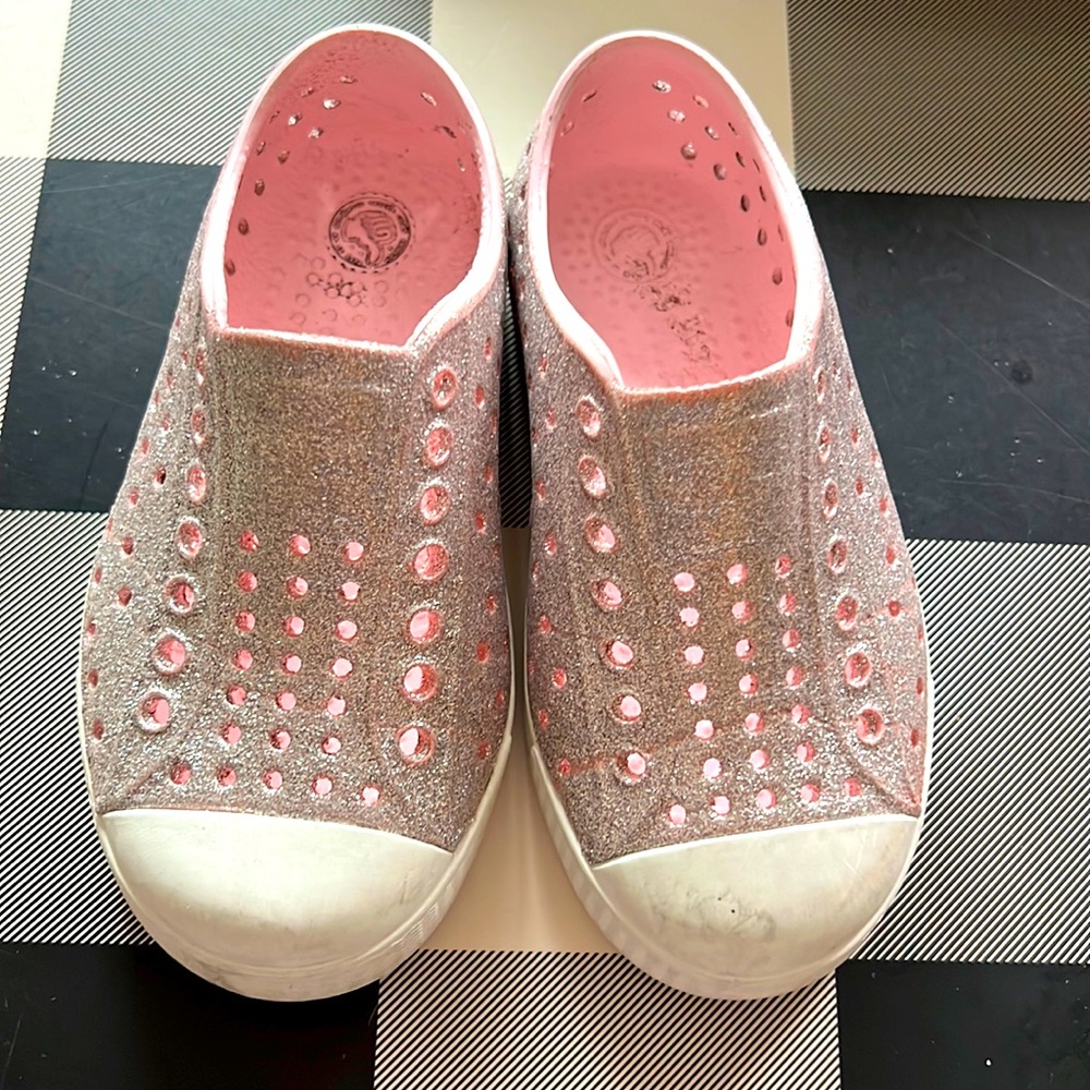 Native size C9 Pink Shimmer